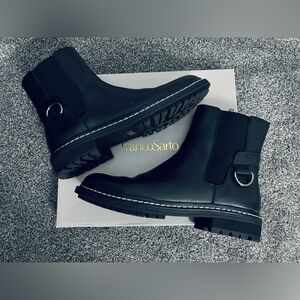 FRANCO SARTO 8M Seri Black Ankle
Stretch Zip Leather Chunky Boot ! Worn Once !